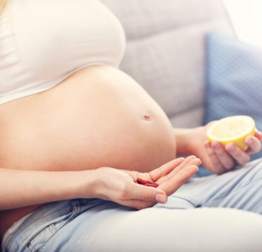 Mujer embarazada más susceptible en el invierno